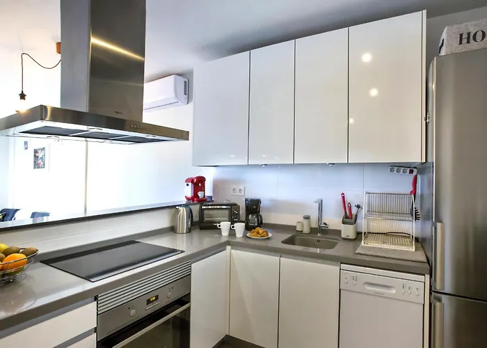 Victoria Playa Iii By Interhome