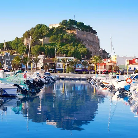 Victoria Playa Iii By Interhome